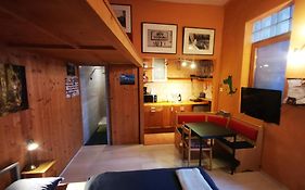 High Sky Apartment